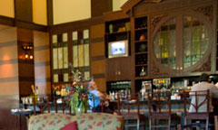 Hearthstone Lounge with Table and Chairs