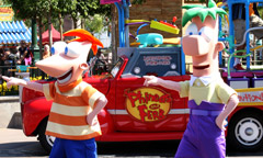 phineas-ferb-dance-party